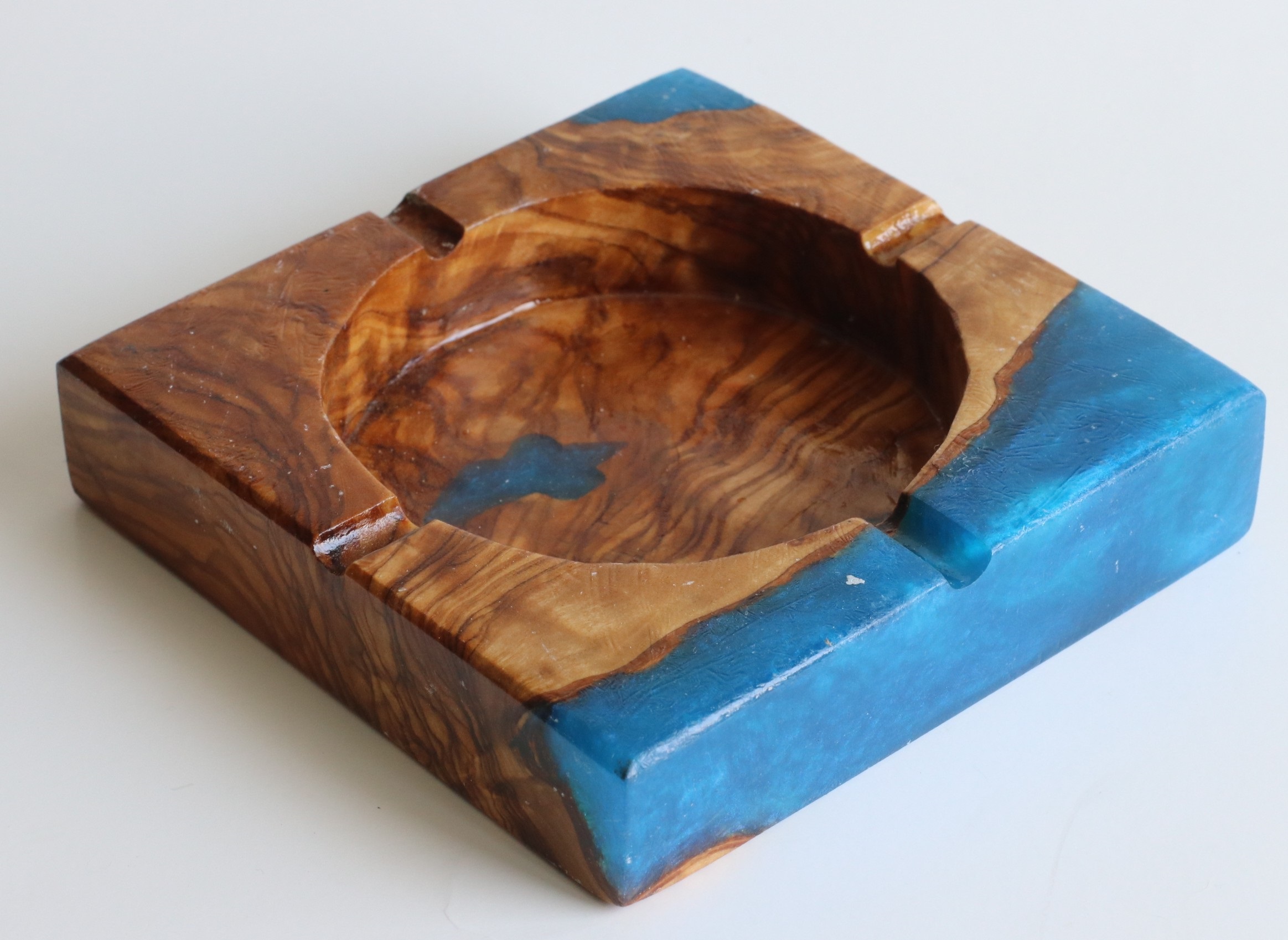 Olive Wood Ashtray-Tunisian Art Piece-World Class Gift