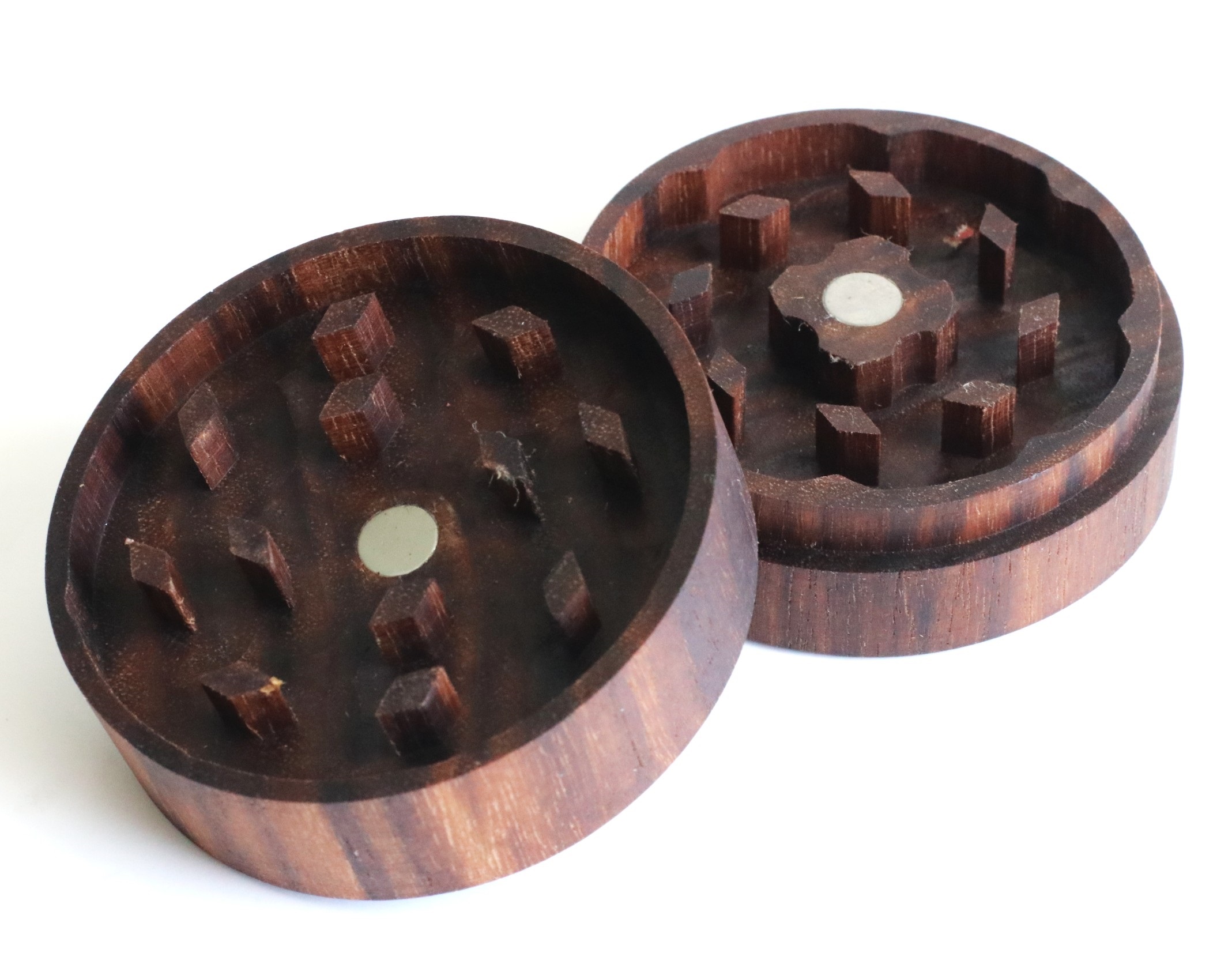 PRO420 Walnut Wood Grinder- 2 Piece simple easy to use herb grinder