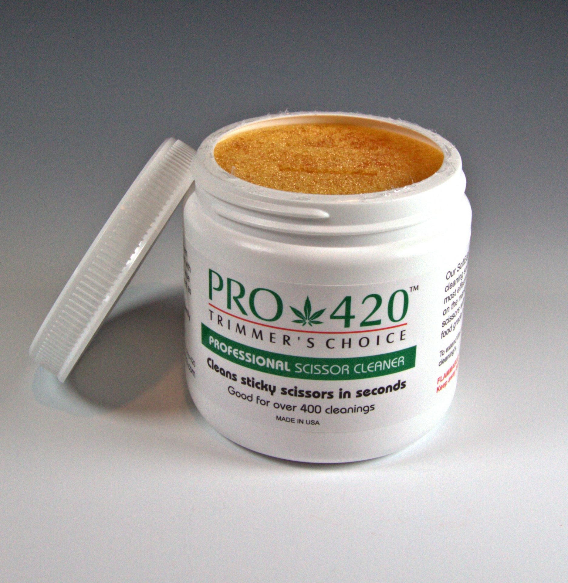 PRO 420 Scissor Cleaning Solution- Easy way to clean your sticky scissors - PRO 420 Cleaning Solution