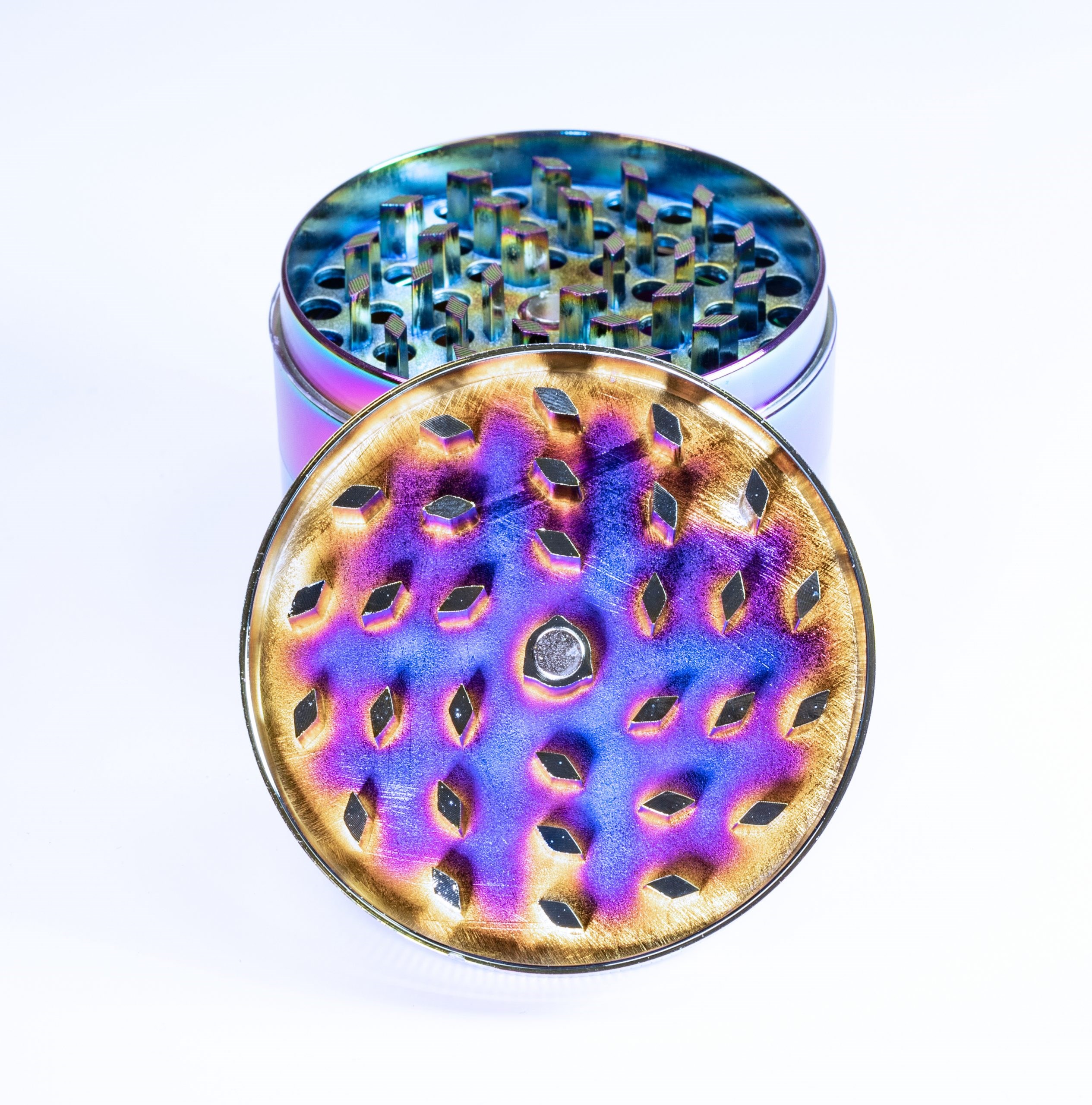 2.5" Rainbow Herb Grinder- 4 pc- Magnetic Lid