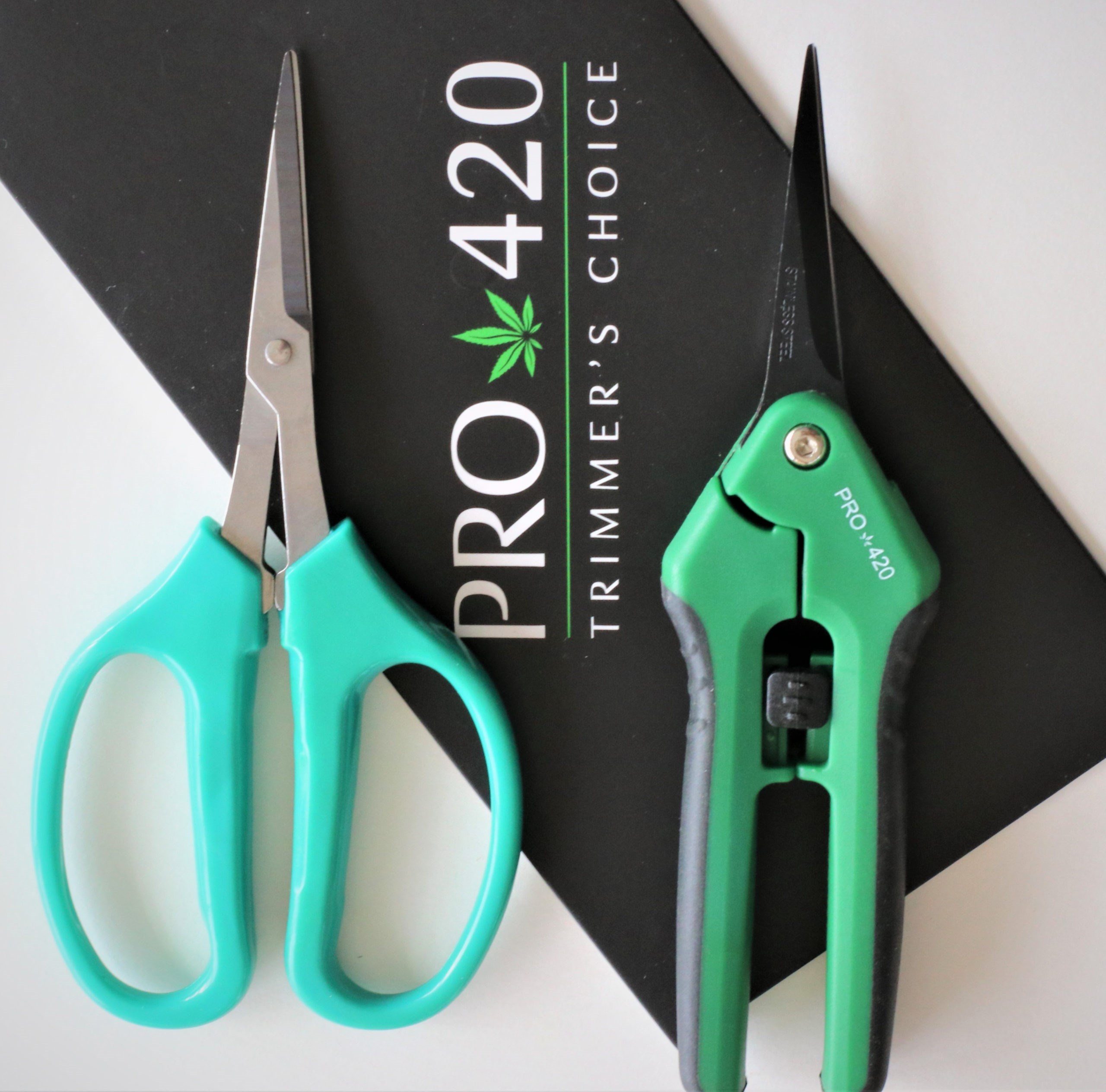 PRO 420 Combo Pack- Silver Classics & Spring Loaded Scissors- Trim-Manicure-Harvest- Trimmer's Choice