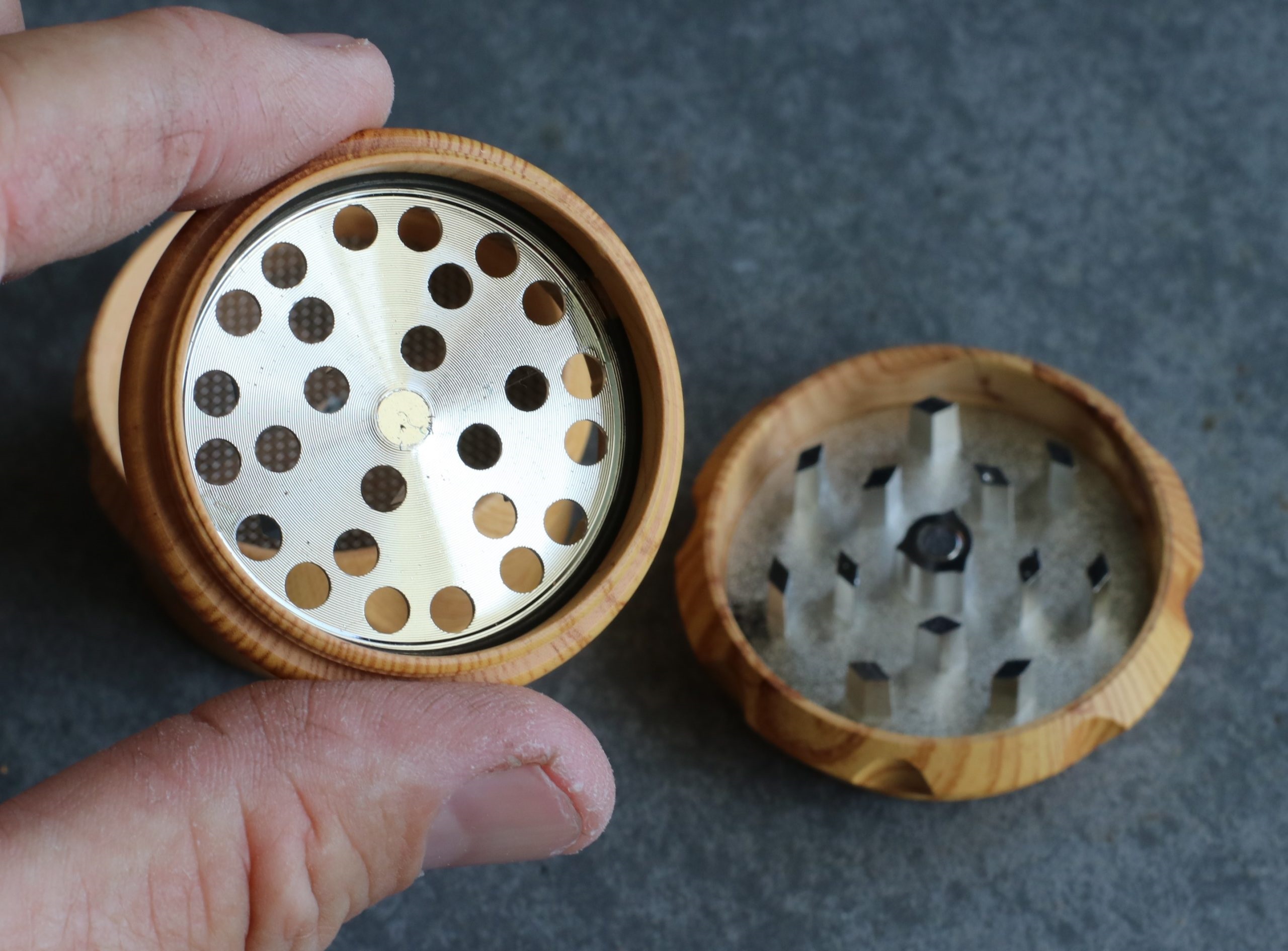 2" Wood Herb Grinder- 4 Piece Grinder with Catch-Screen-Magnetic Lid