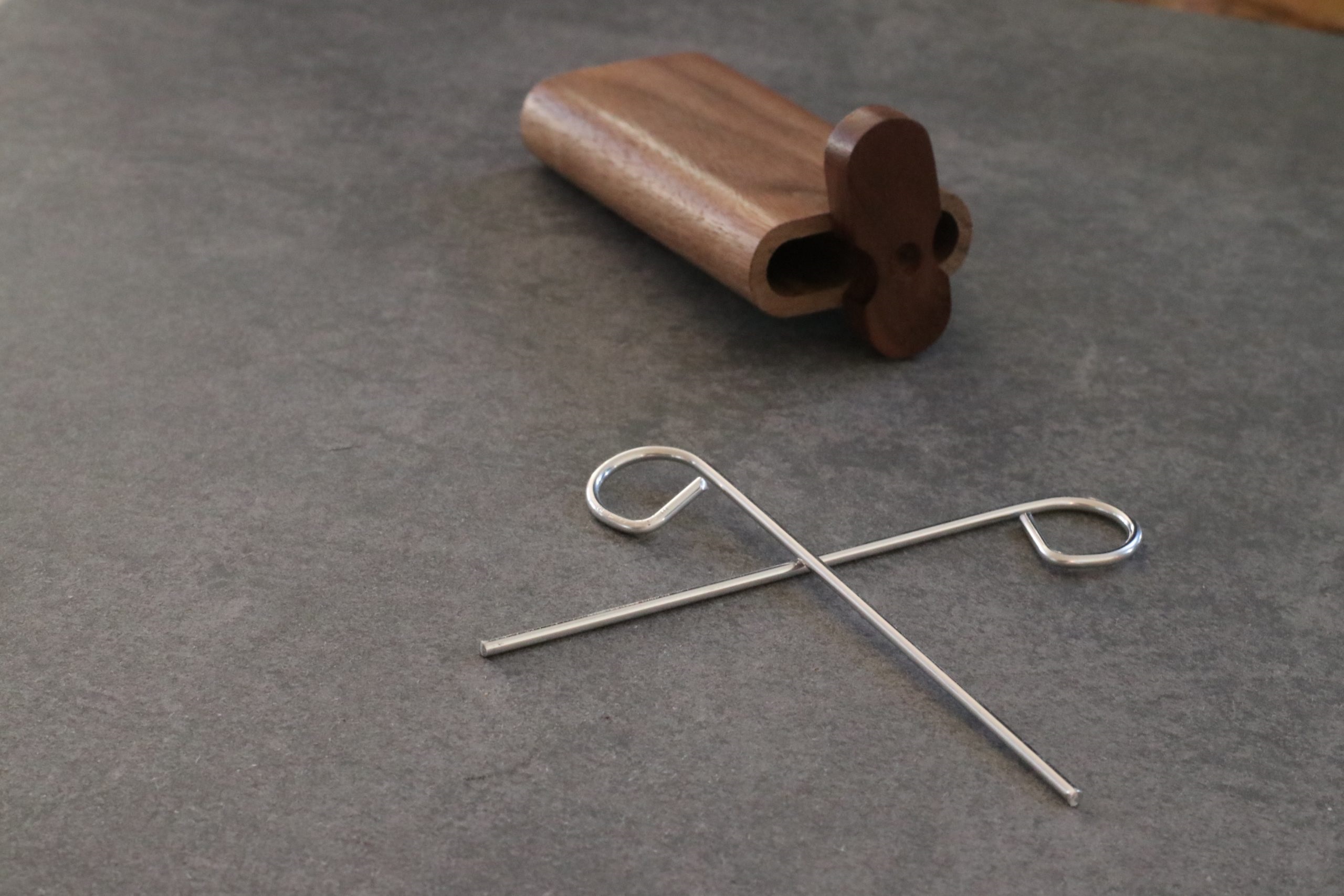 Metal Poker for Dugouts & Pipes- Easy Cleaning System