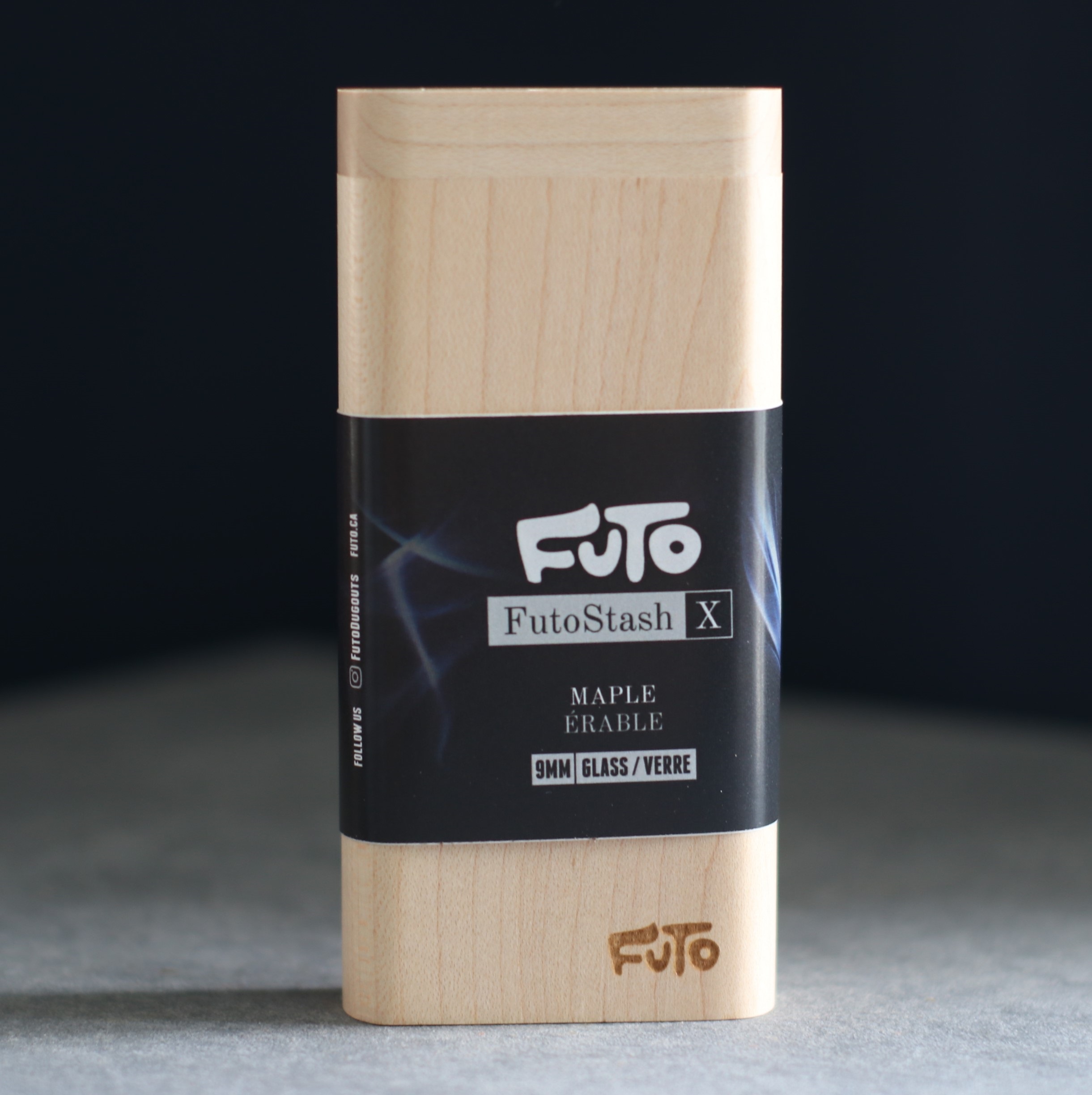4" Maple Wood Dugout- by Futo- Premier Stash Box with One Hitter & Stash Cleaner - Swivel Lid Smoking Pipe