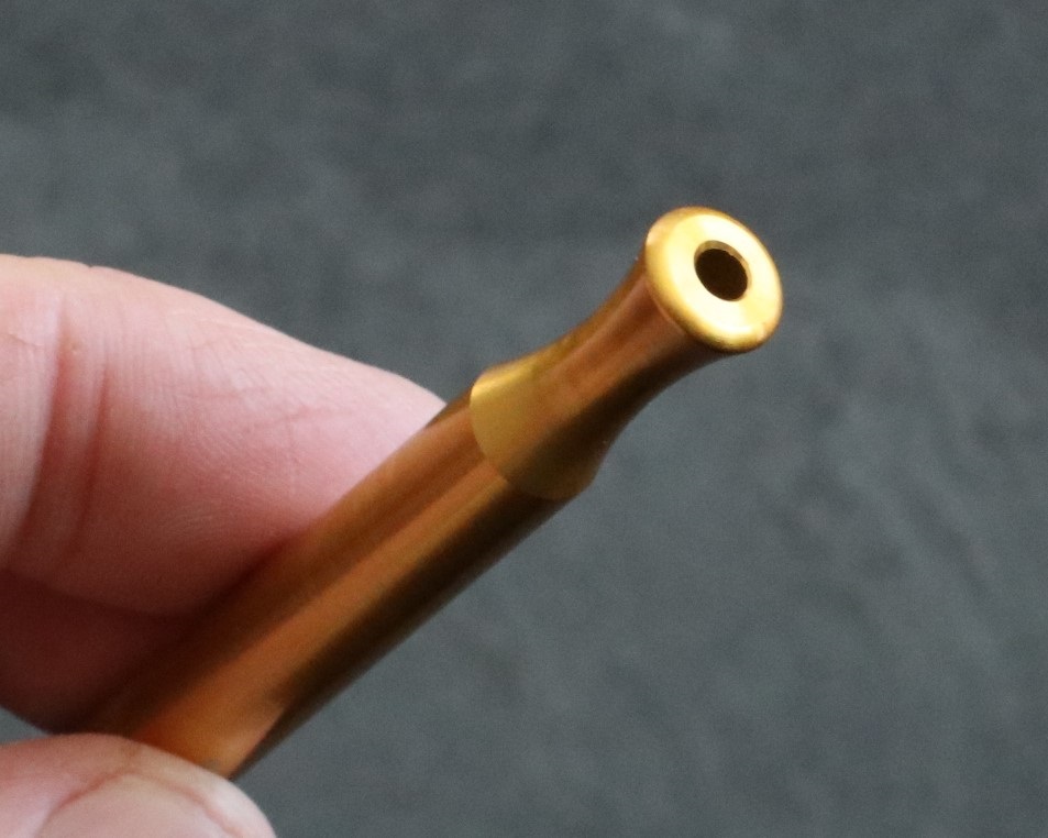 3" Stainless Steel Shark Tip Pipe-Designed for 4" Dugouts w/brass poker - 3' Gold Metal One Hitter Pipe