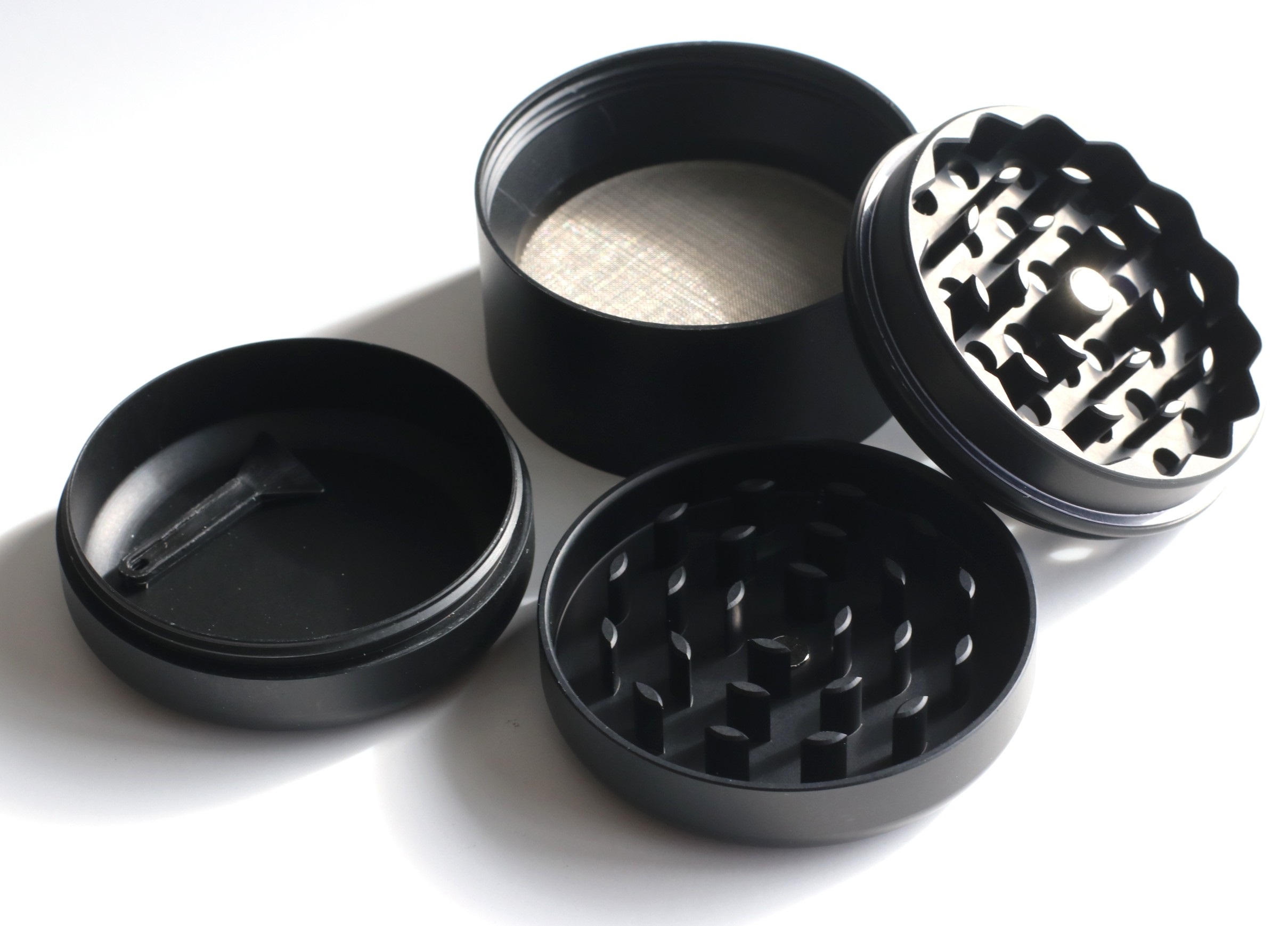 PRO 420 Herb Grinder-2" Diameter-4 Piece Professional Herb & Marijuana Grinder - PRO 420 Herb Grinder