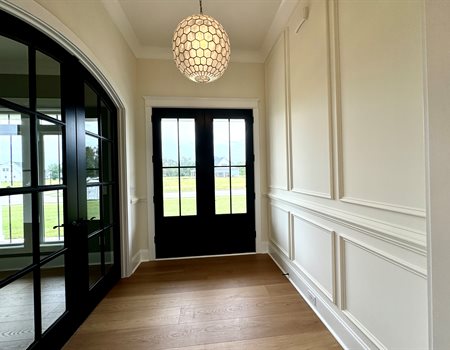 Open_living_space_by_Reeves_Custom_Homes.JPG