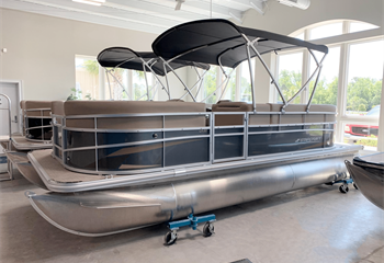 2024 Starcraft LX20 R Carbon Boat